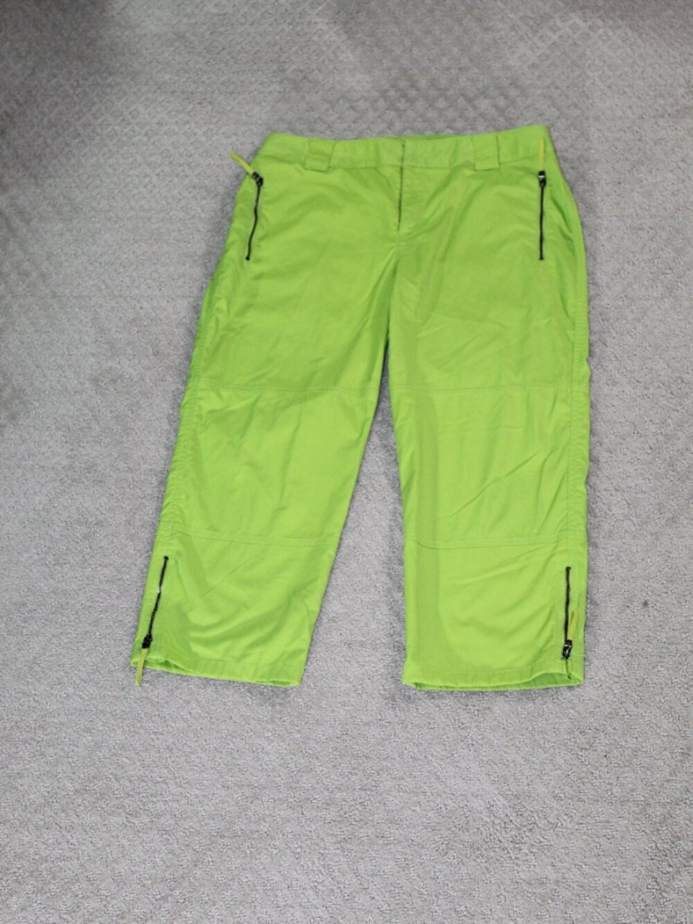 Work to Weekend Size 10 Lime Green Mid-Rise Cropped Pants